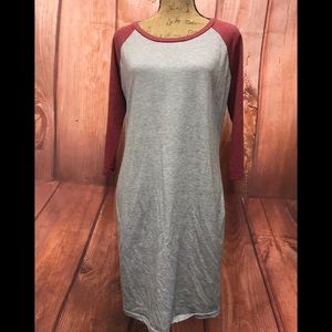 Brendas baseball jersey color black t- shirt dress